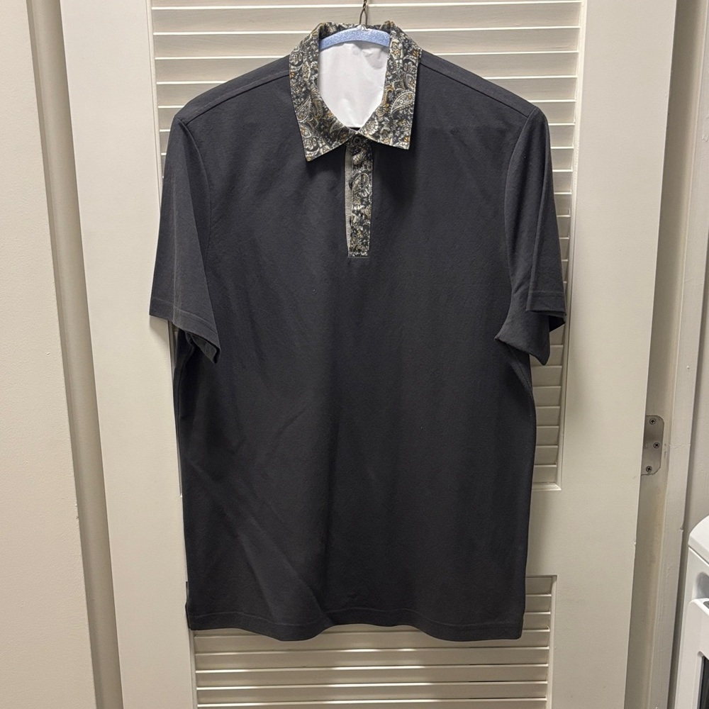 Men's Black Polo Shirt with Patterned Collar
